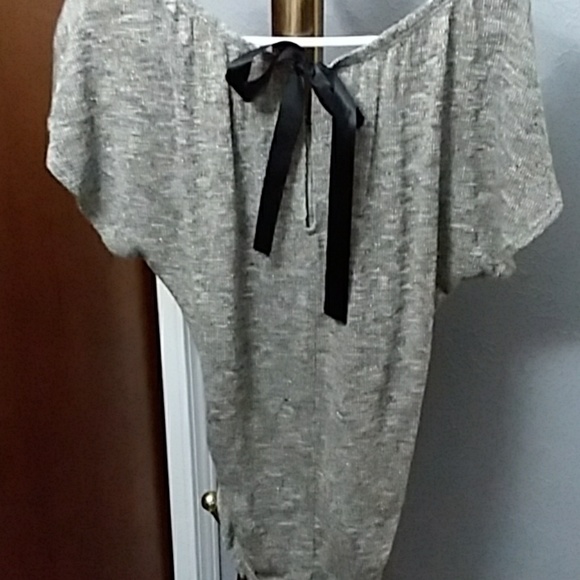 Blouse - Picture 2 of 3